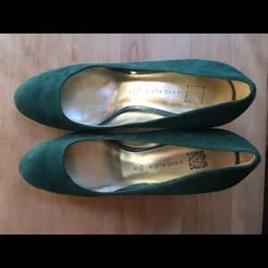 Teal high heel suede Anne Klein shoes